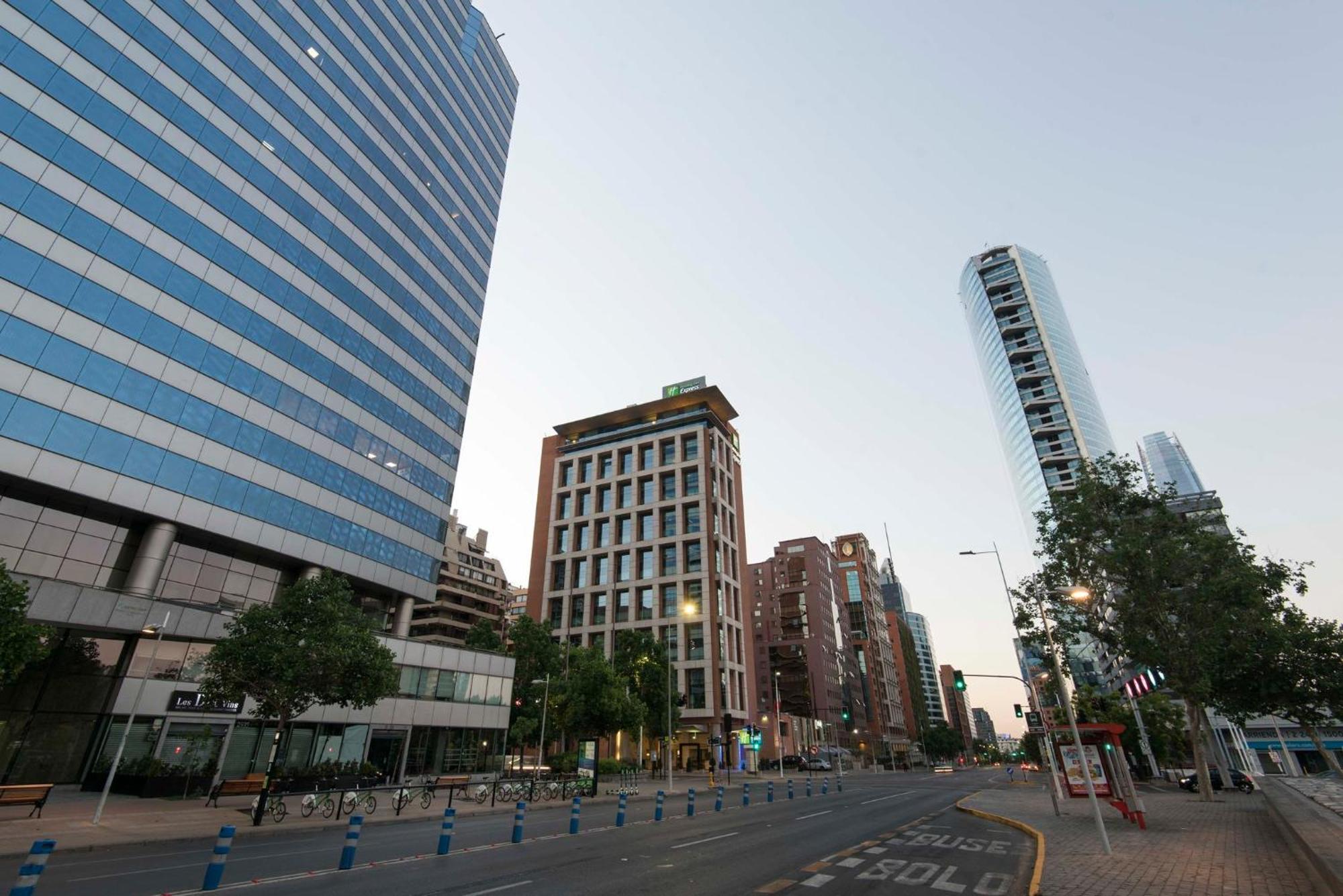 Holiday Inn Express Santiago Las Condes By Ihg — Fotos 2